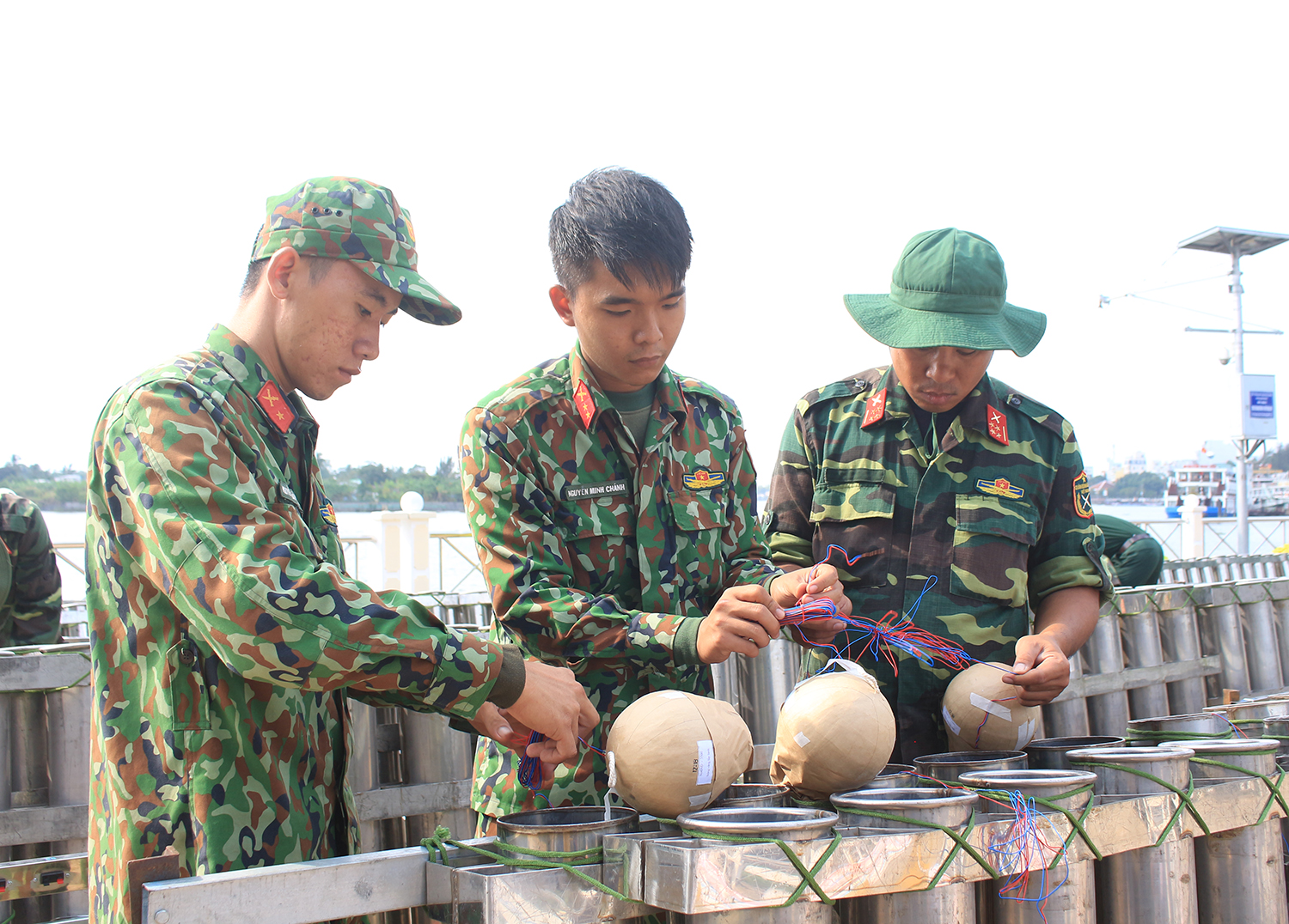 TP Cần Thơ sẵn sàng cho bắn pháo hoa đêm giao thừa